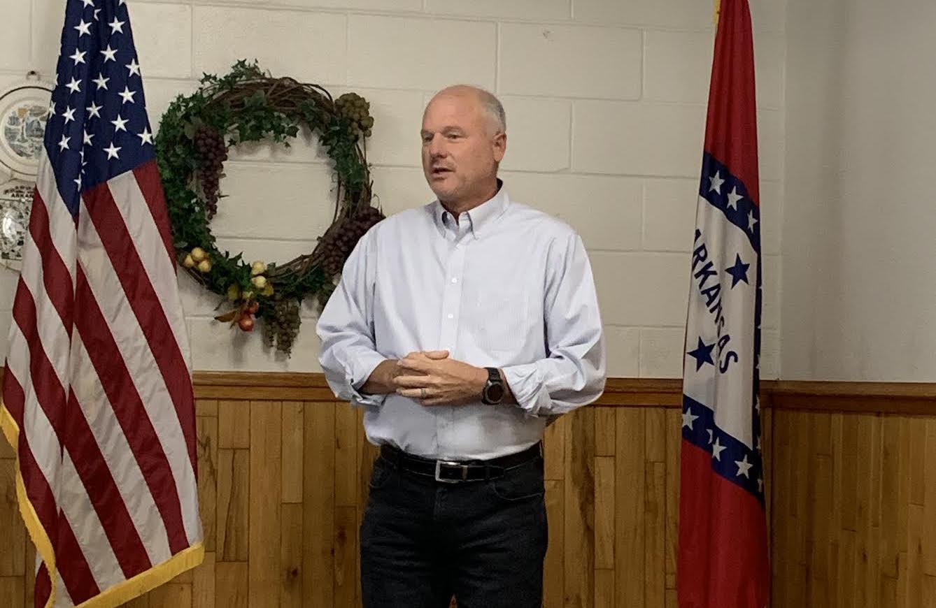 State Senator Jim Hendren addresses SE Political Animals