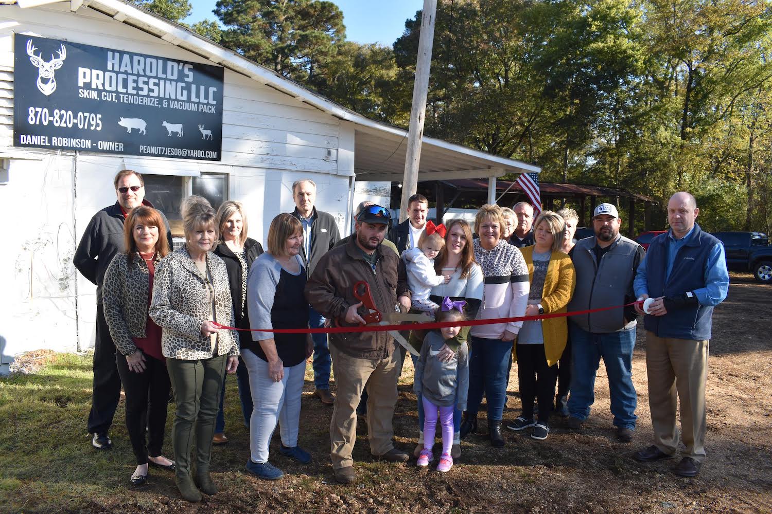 Harold’s Processing holds ribbon cutting Friday in Warren