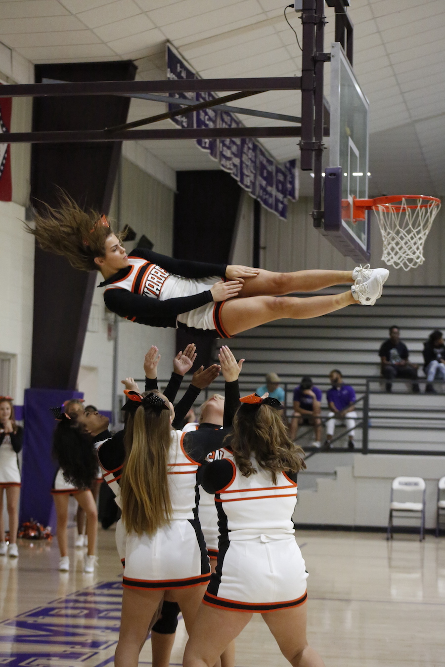 Warren Lumberjack Cheerleaders support the Jacks at Hamburg(Photo Special)