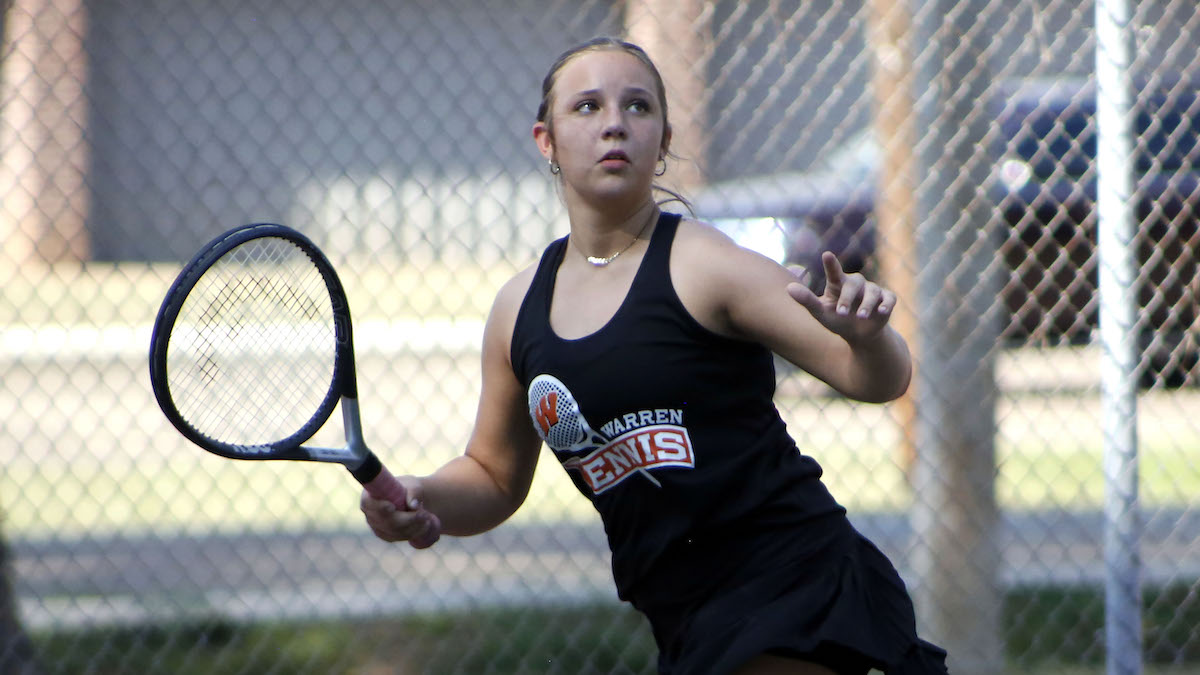 Lumberjack Tennis faces Magnolia, Jaycee Courtney Named SRS Player of the Day