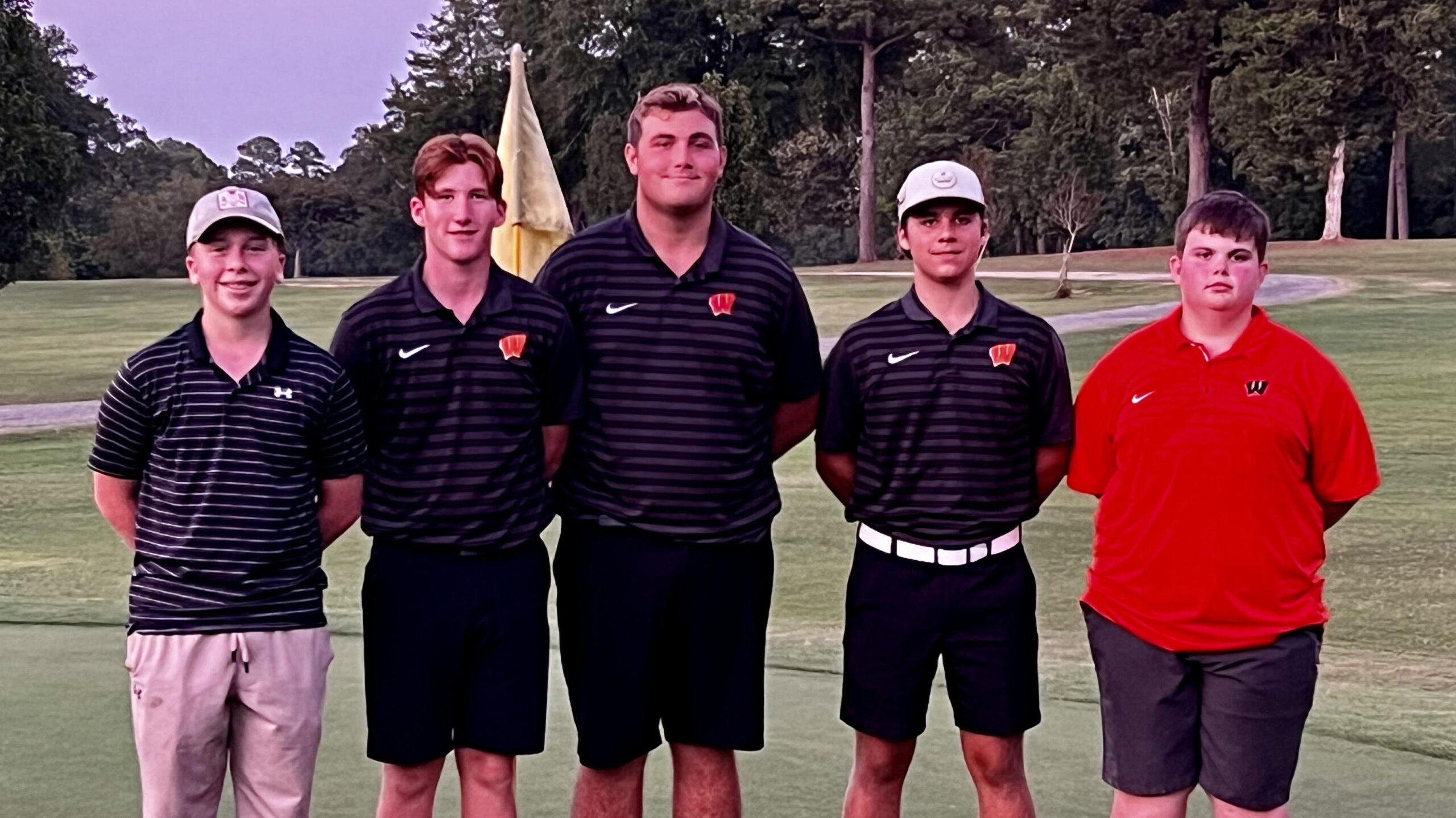 Warren Golf Dominates at 8-4A Match