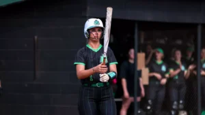 Blossoms Swept by Tigers in Doubleheader