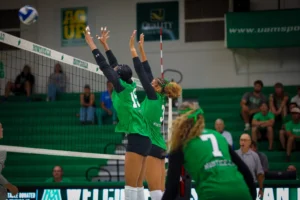 Volleyball Drops Home Opener to Arkansas-Fort Smith