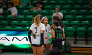 Weevil Volleyball Drops First Match at Ichabod Classic